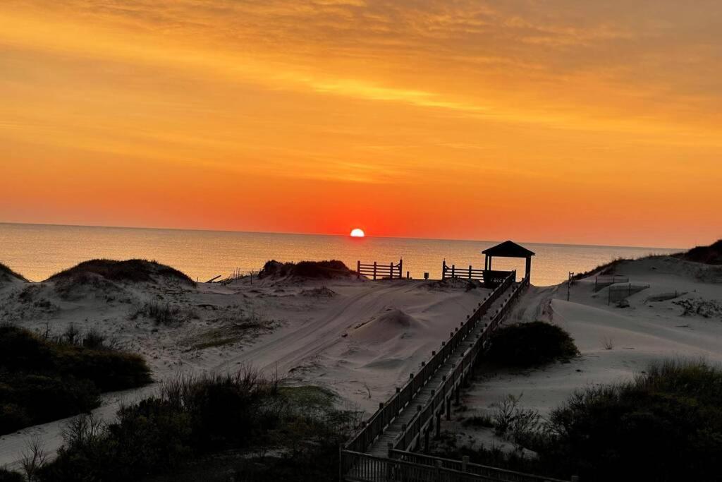 Oceanfront Grandeur In 4X4 Outerbanks - Mark Twain Villa Corolla Ngoại thất bức ảnh